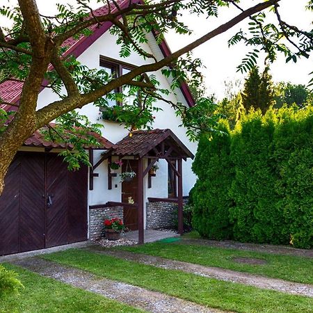 Dom Piasutno Villa Esterno foto